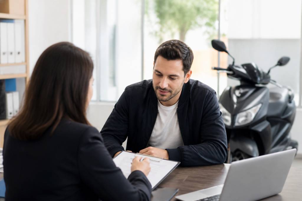 Assurance pour scooter : prix, critères et conseils pour bien choisir