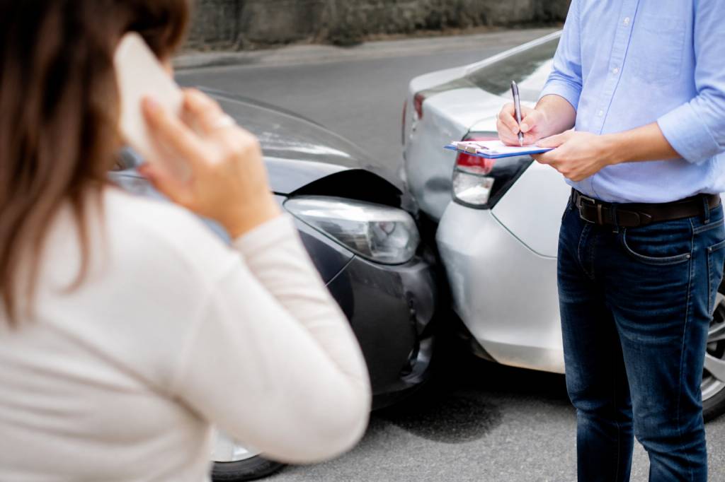 Accrochage en voiture : que faire et comment être indemnisé ?